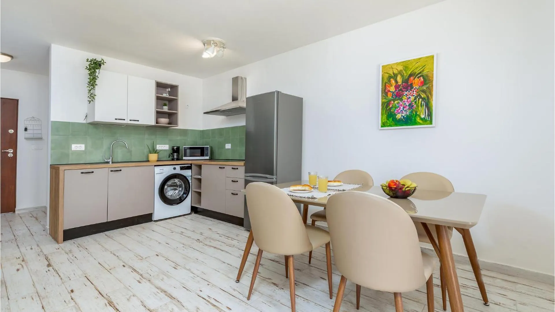 Awesome Home In Peroj With Jacuzzi Croatia